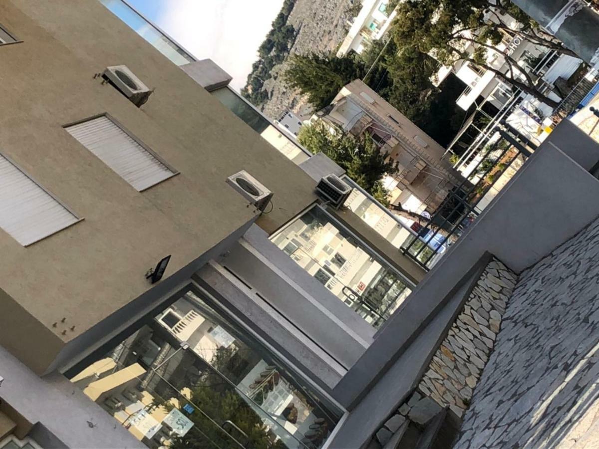 Gregor Apartments ساراندا المظهر الخارجي الصورة