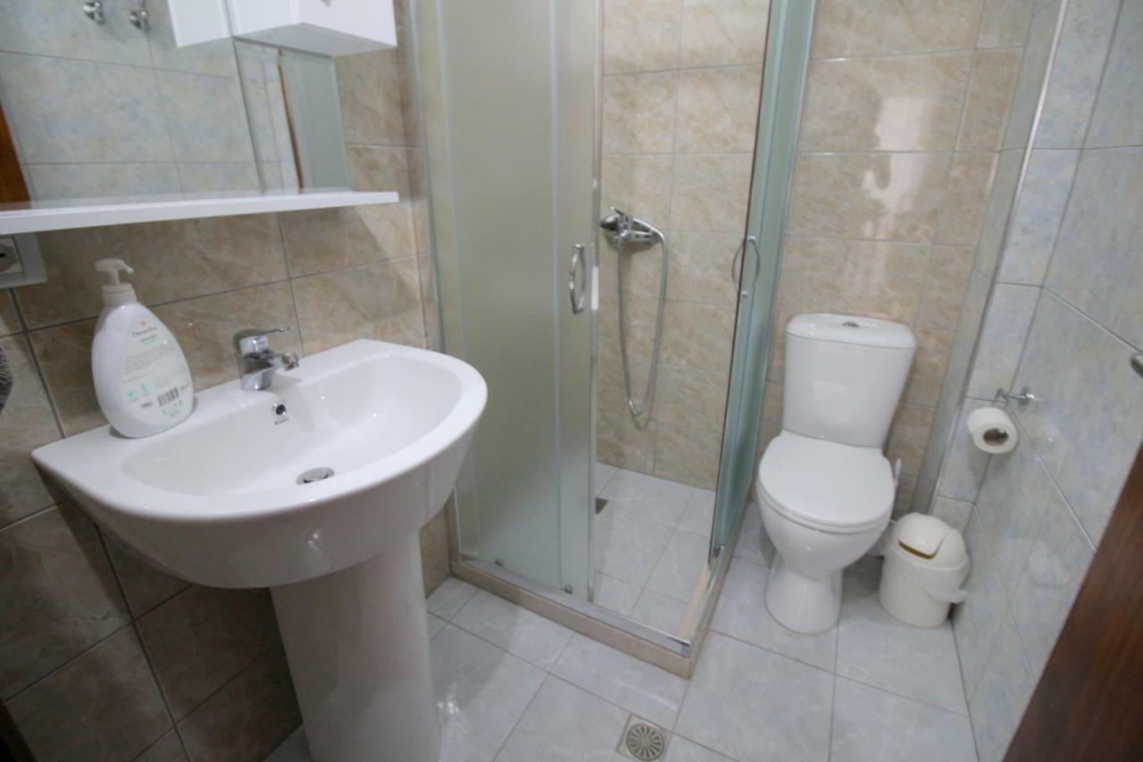 Gregor Apartments ساراندا المظهر الخارجي الصورة